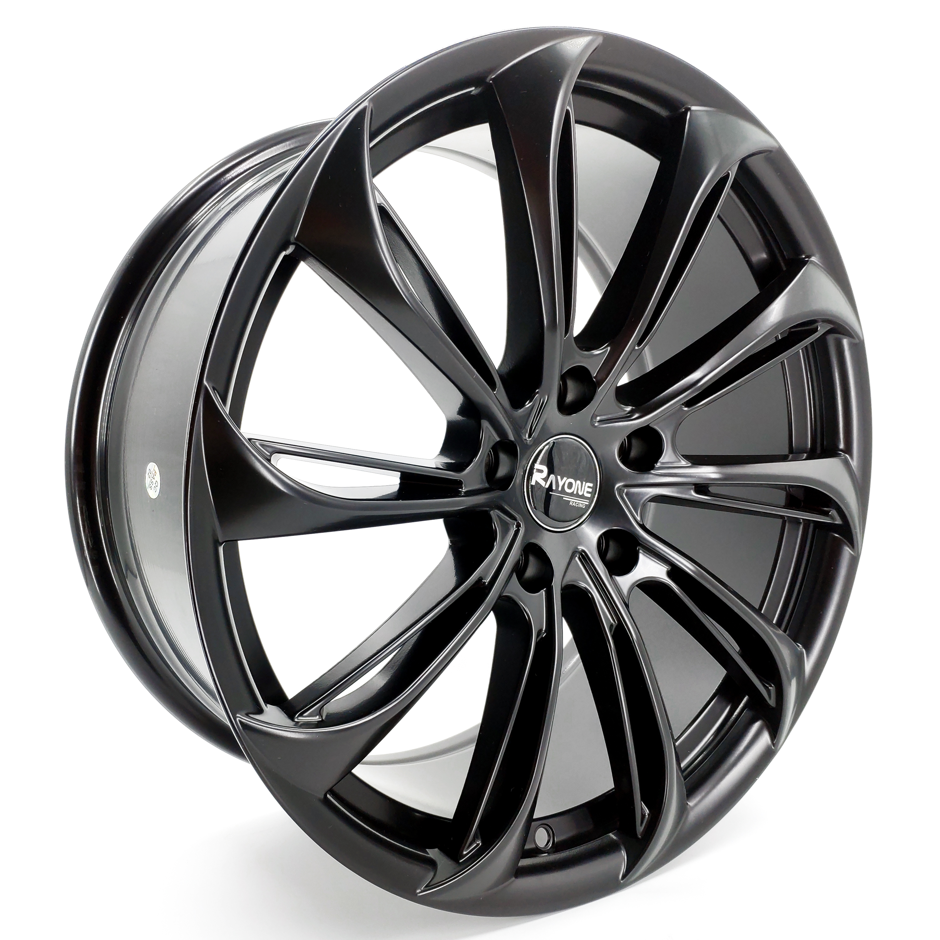 What’s the Difference Between Aluminum and Steel Wheels?