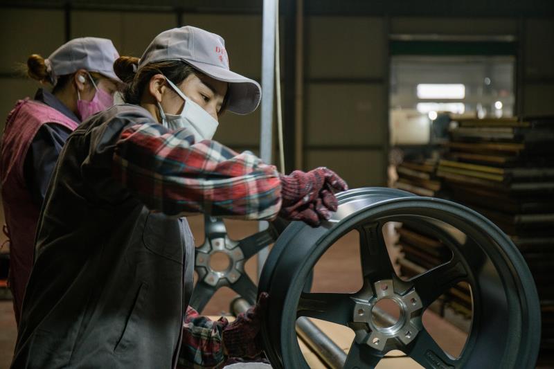 https://www.rayonewheels.com/products/
