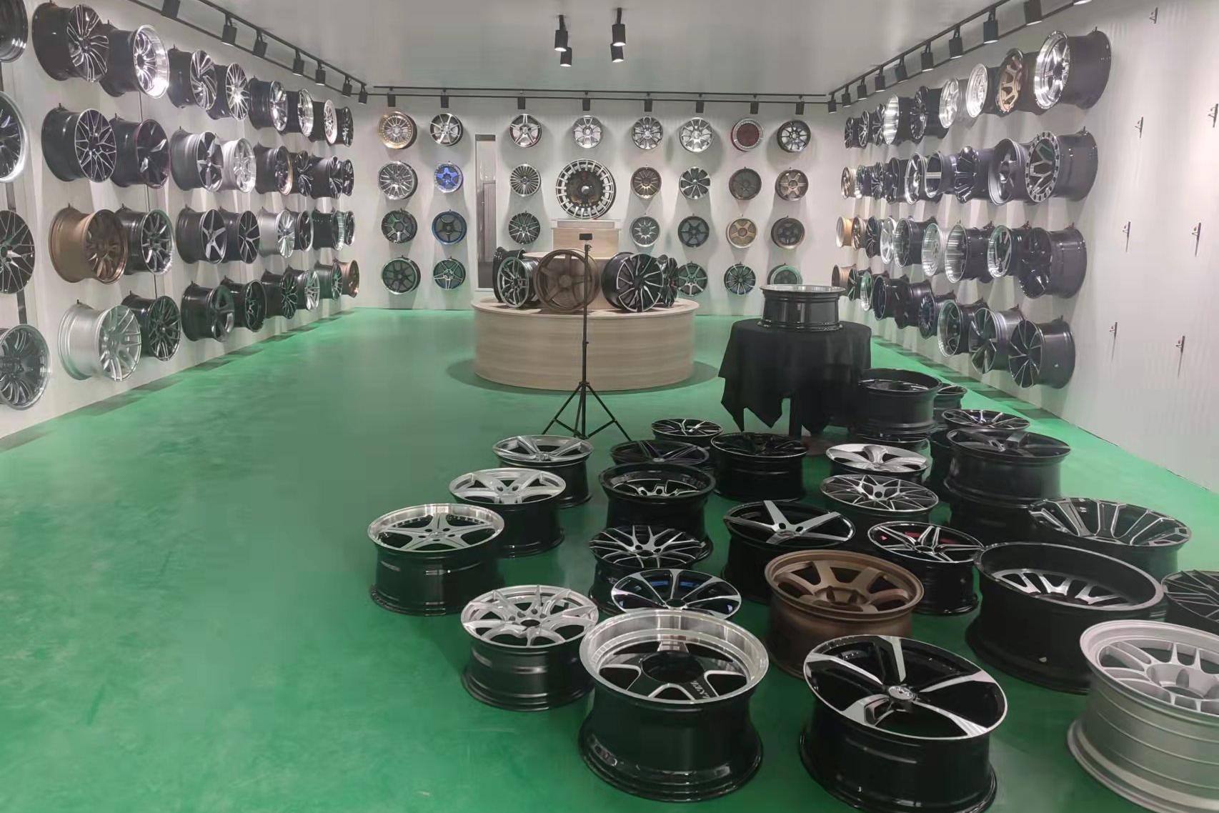 WHEELS SHOW ROOM